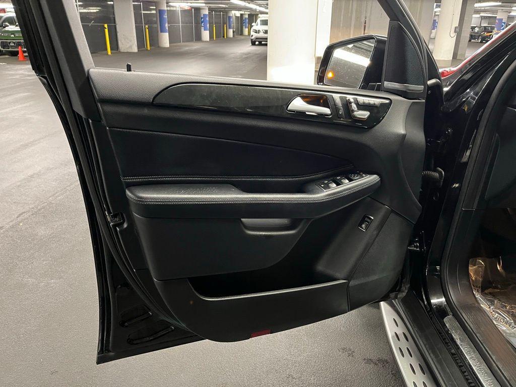 used 2018 Mercedes-Benz GLE 350 car, priced at $25,500
