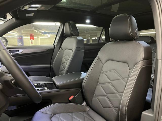 new 2025 Volkswagen Atlas Cross Sport car, priced at $43,849