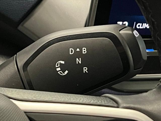 new 2025 Volkswagen ID.4 car, priced at $51,825