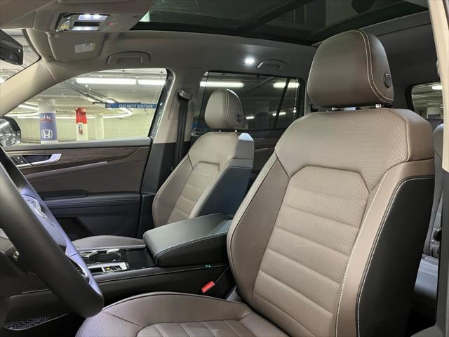 new 2025 Volkswagen Atlas car, priced at $48,225