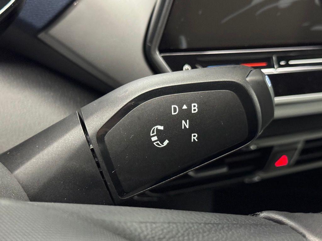 new 2025 Volkswagen ID.4 car, priced at $49,363