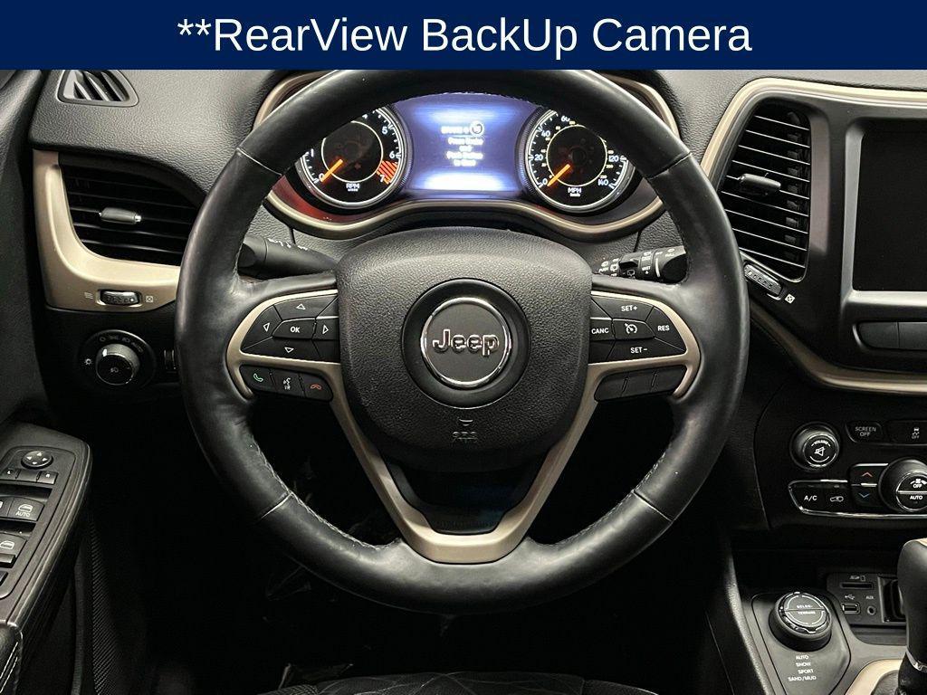 used 2014 Jeep Cherokee car, priced at $12,500