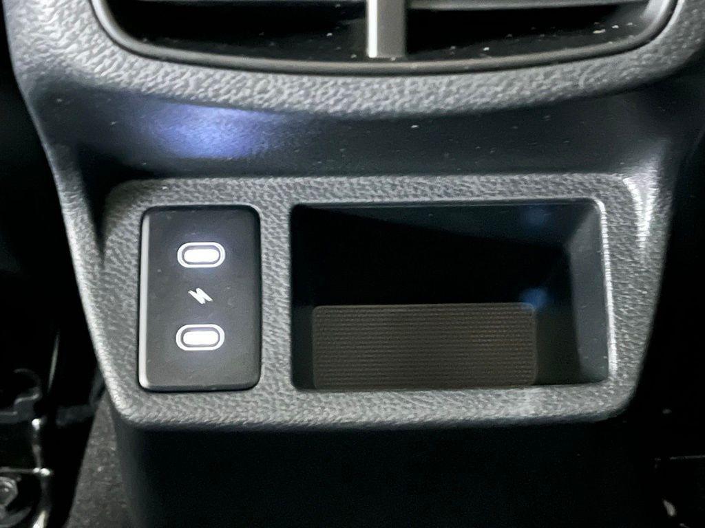 used 2024 Kia Seltos car, priced at $21,000