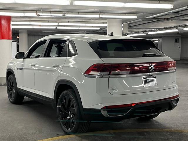 new 2025 Volkswagen Atlas Cross Sport car, priced at $42,175