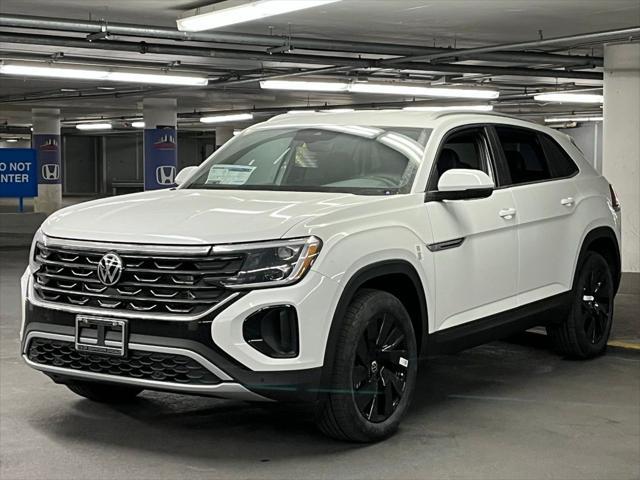 new 2025 Volkswagen Atlas Cross Sport car, priced at $42,175