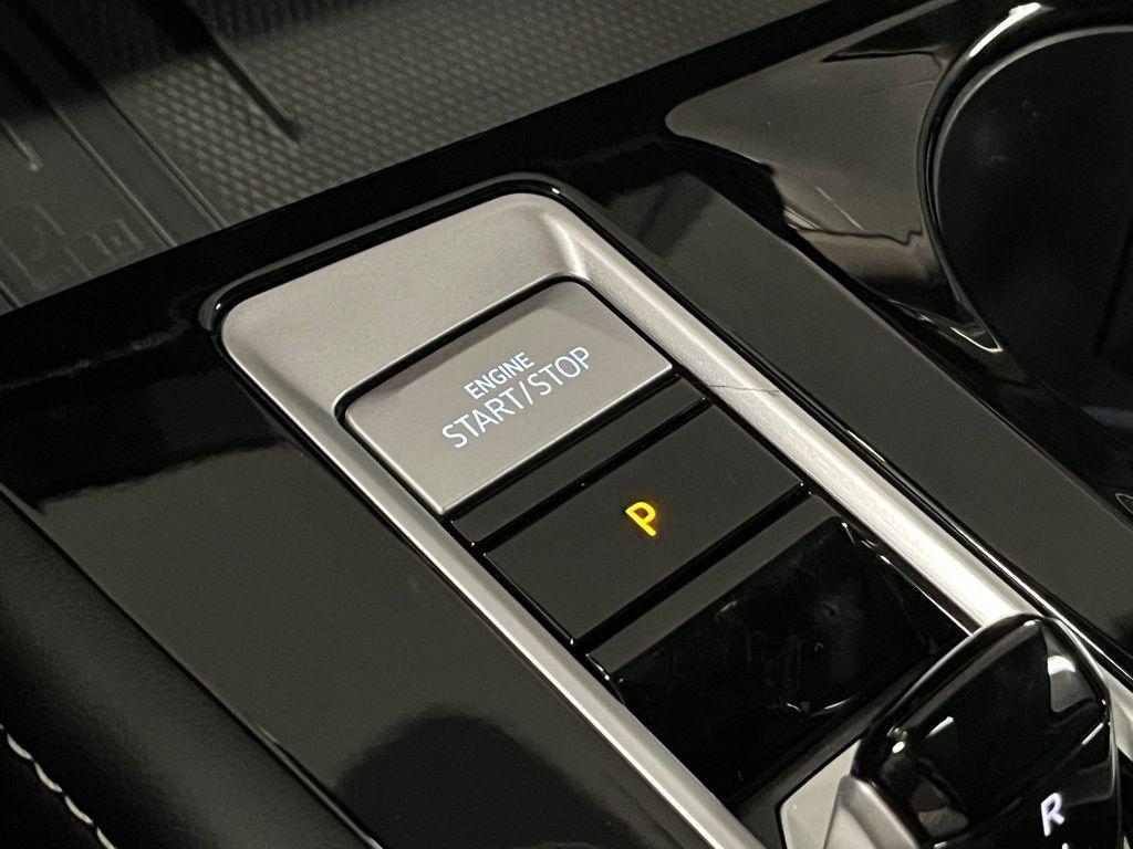 new 2026 Volkswagen Atlas car, priced at $57,766