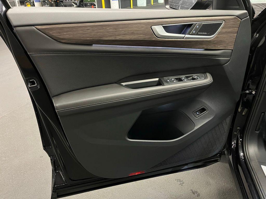 new 2026 Volkswagen Atlas car, priced at $57,766