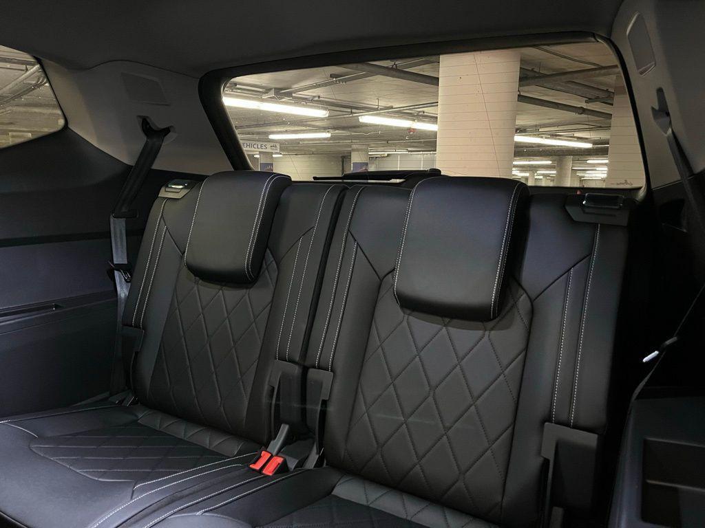 new 2026 Volkswagen Atlas car, priced at $57,766