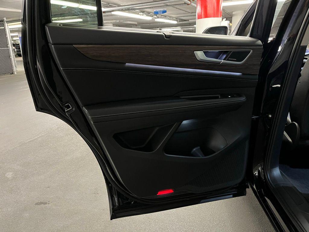 new 2026 Volkswagen Atlas car, priced at $57,766