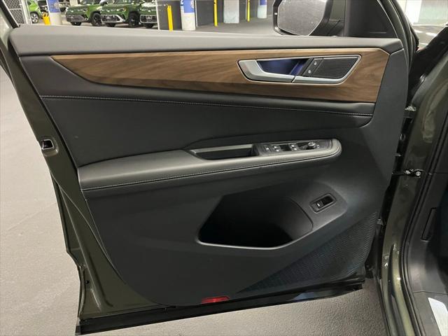 new 2025 Volkswagen Atlas car, priced at $44,871