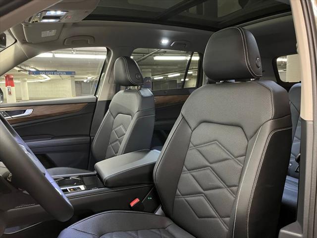 new 2025 Volkswagen Atlas car, priced at $44,871