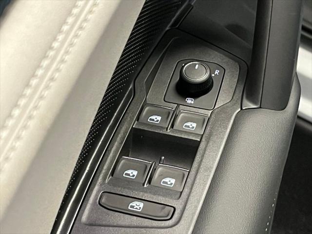 new 2025 Volkswagen Tiguan car, priced at $35,128