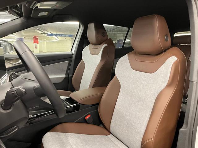 new 2025 Volkswagen ID.4 car, priced at $45,975