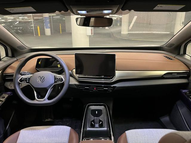 new 2025 Volkswagen ID.4 car, priced at $45,975