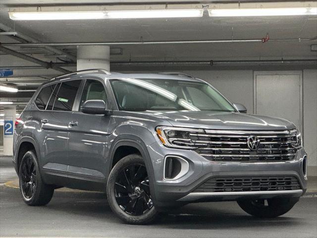 new 2024 Volkswagen Atlas car, priced at $38,695