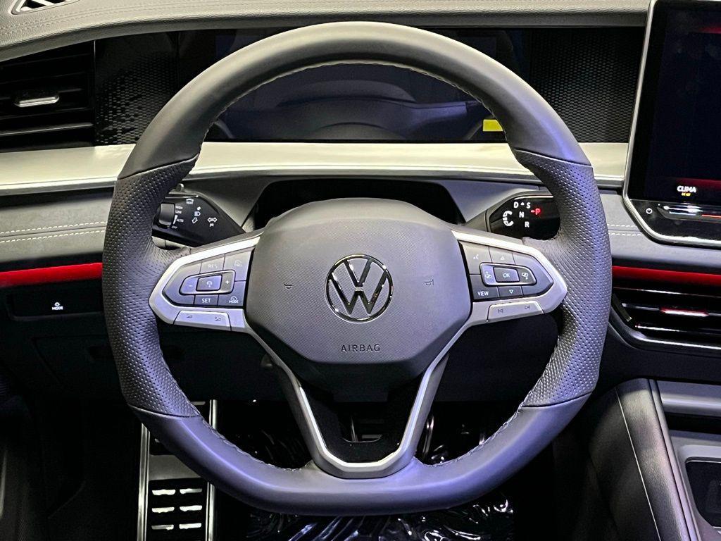 new 2025 Volkswagen Tiguan car, priced at $39,310