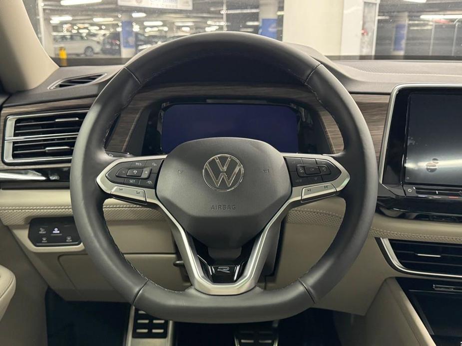 new 2024 Volkswagen Atlas car, priced at $51,737