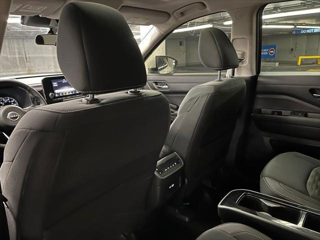 used 2022 Nissan Pathfinder car, priced at $25,500
