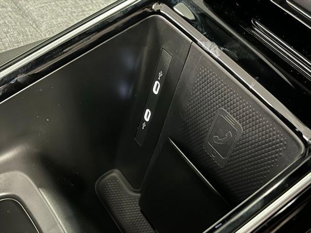 new 2025 Volkswagen ID.4 car, priced at $46,414