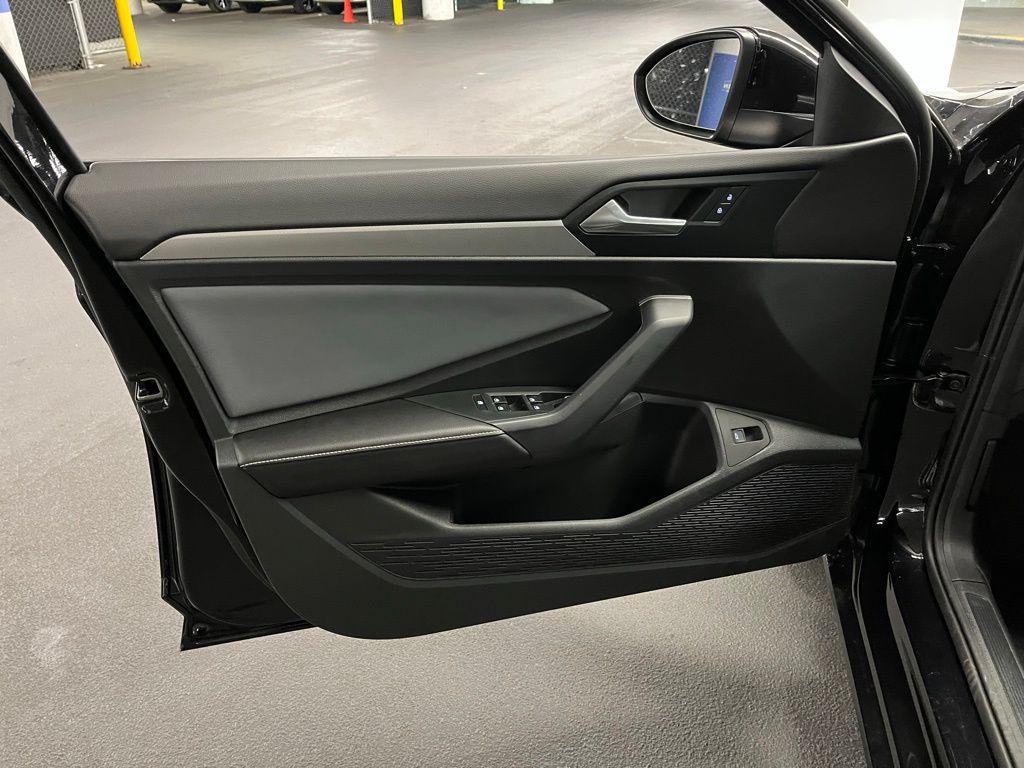 new 2025 Volkswagen Jetta car, priced at $26,104