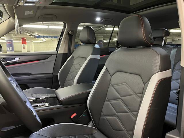 new 2025 Volkswagen Atlas car, priced at $44,833