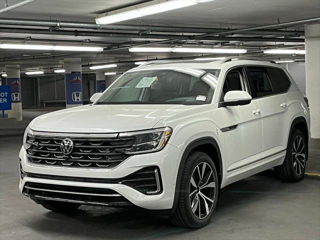 new 2025 Volkswagen Atlas car, priced at $53,403