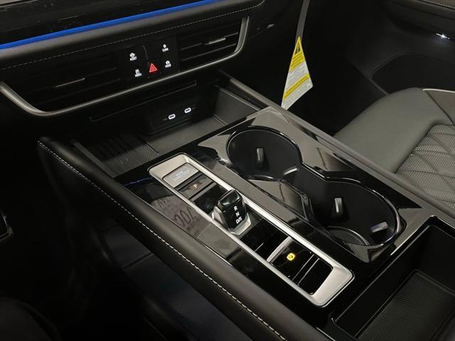 new 2025 Volkswagen Atlas car, priced at $53,403