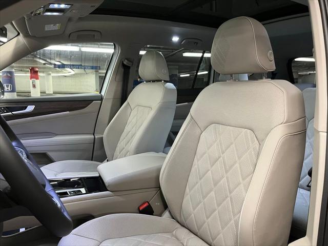 new 2025 Volkswagen Atlas car, priced at $53,285