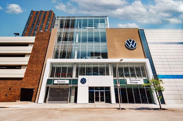 used 2023 Volkswagen Tiguan car, priced at $25,001