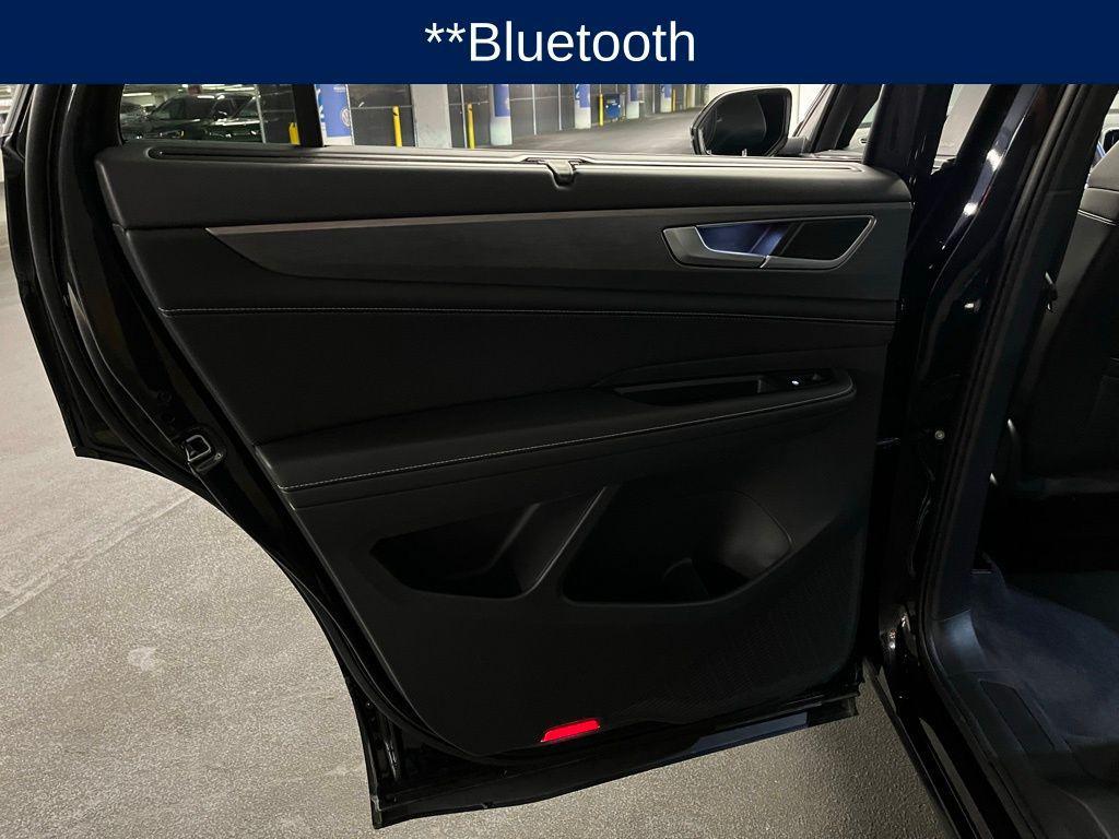 used 2025 Volkswagen Atlas Cross Sport car, priced at $38,000