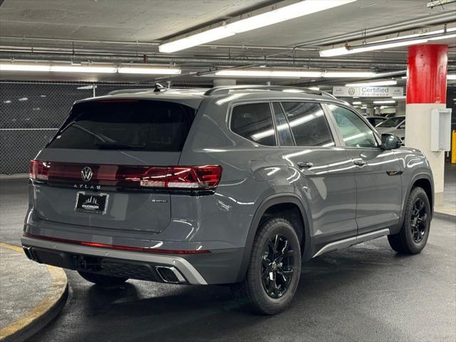 new 2024 Volkswagen Atlas car, priced at $44,648