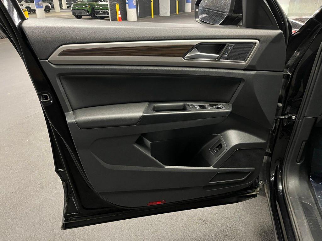 used 2021 Volkswagen Atlas car, priced at $20,500