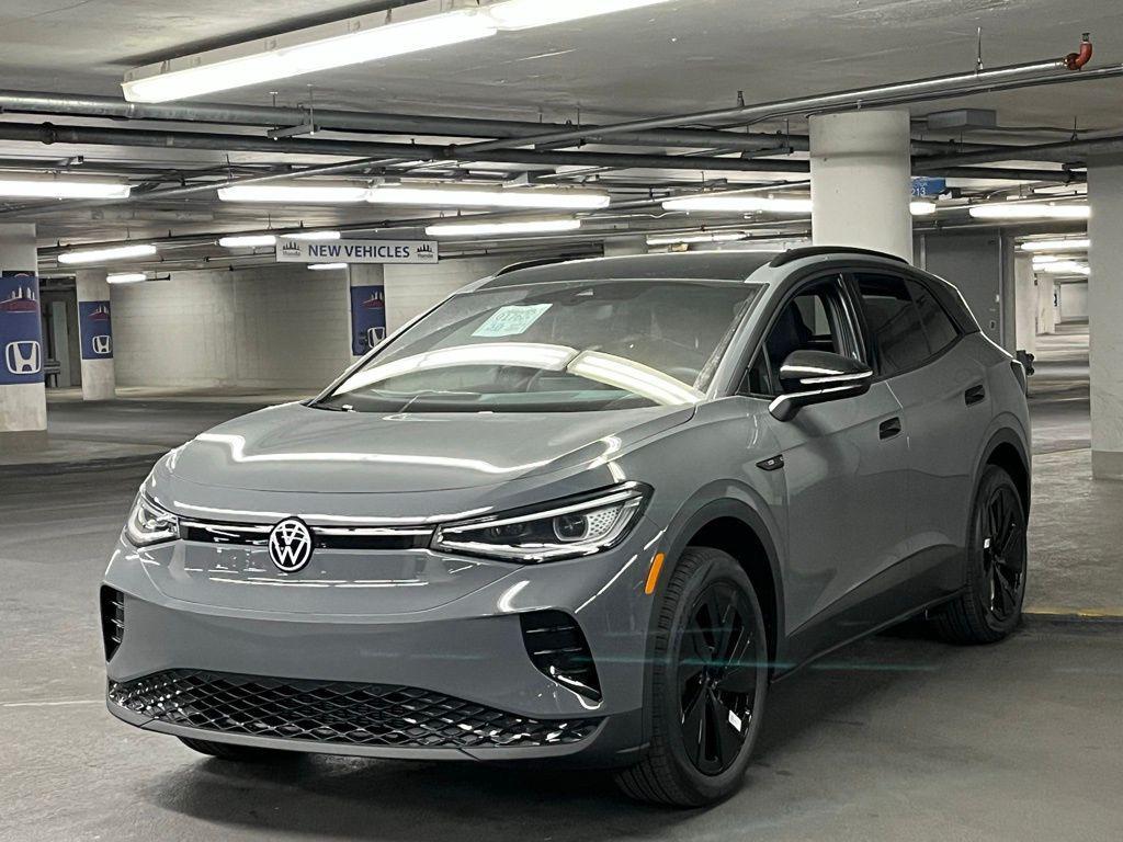 new 2025 Volkswagen ID.4 car, priced at $46,540