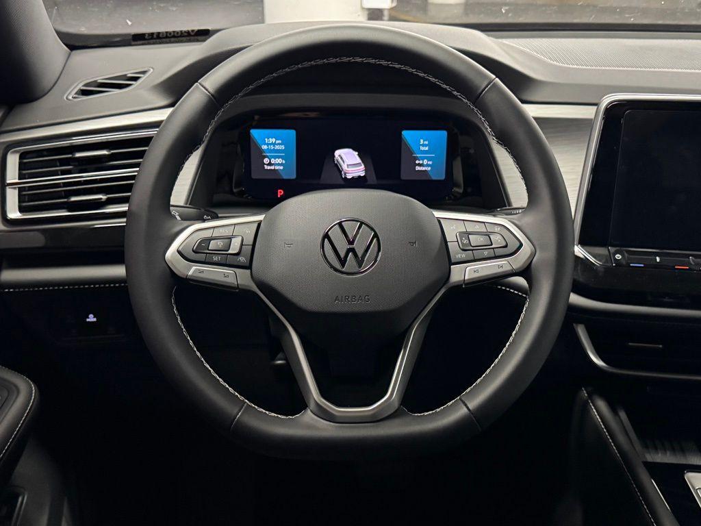 new 2026 Volkswagen Atlas Cross Sport car, priced at $48,102