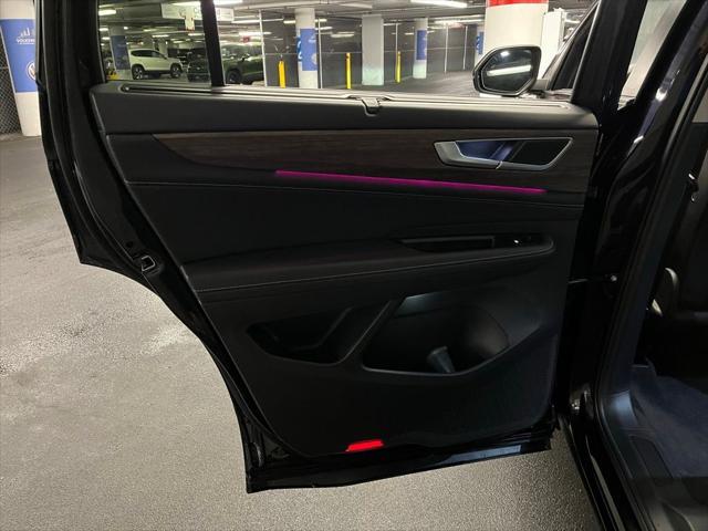 used 2024 Volkswagen Atlas car, priced at $40,001