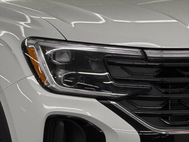 new 2025 Volkswagen Atlas Cross Sport car, priced at $41,663