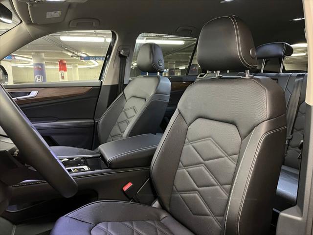 new 2025 Volkswagen Atlas car, priced at $42,140
