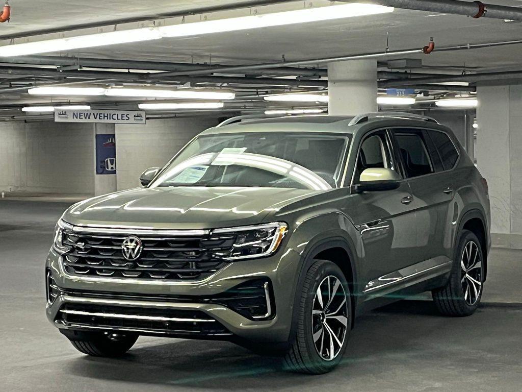 new 2026 Volkswagen Atlas car, priced at $58,410