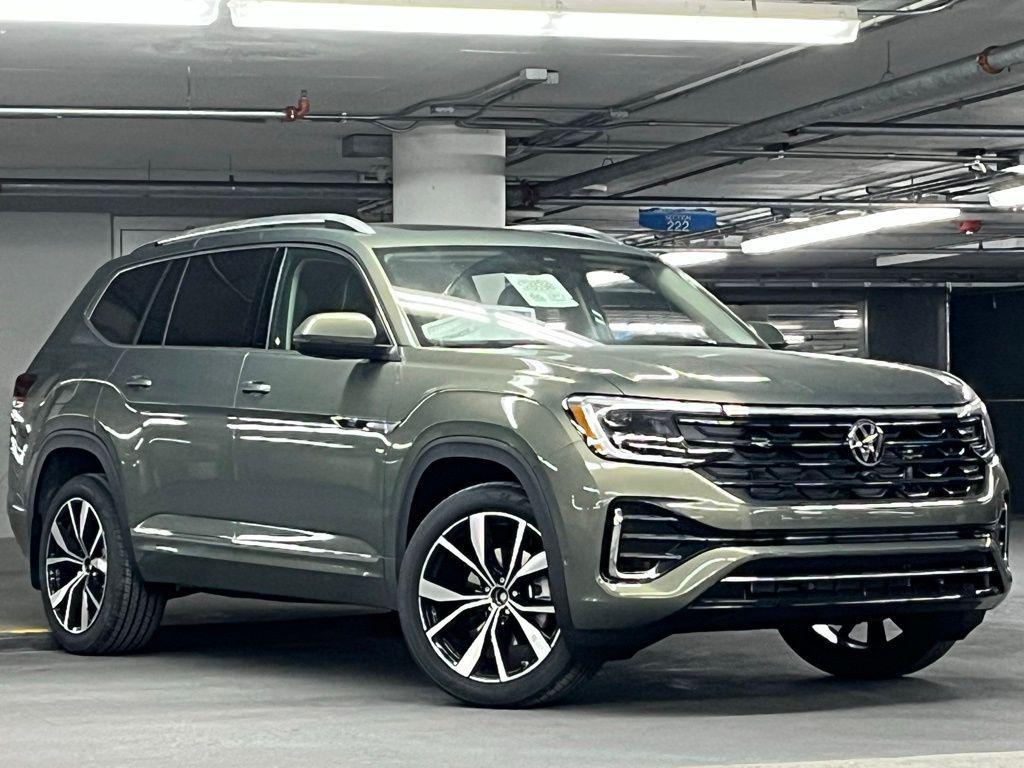 new 2026 Volkswagen Atlas car, priced at $58,410