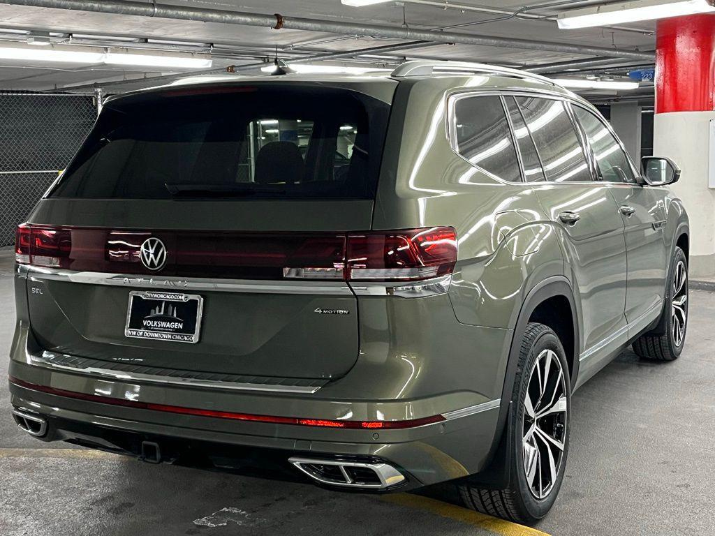 new 2026 Volkswagen Atlas car, priced at $58,410