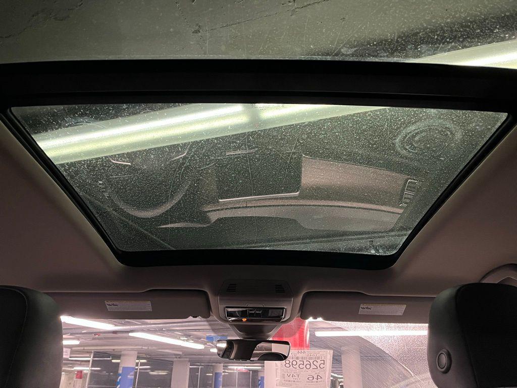 new 2026 Volkswagen Atlas car, priced at $58,410