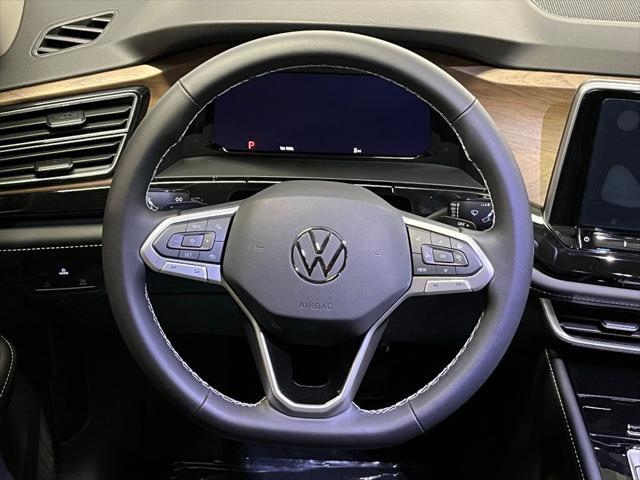 new 2025 Volkswagen Atlas car, priced at $42,140