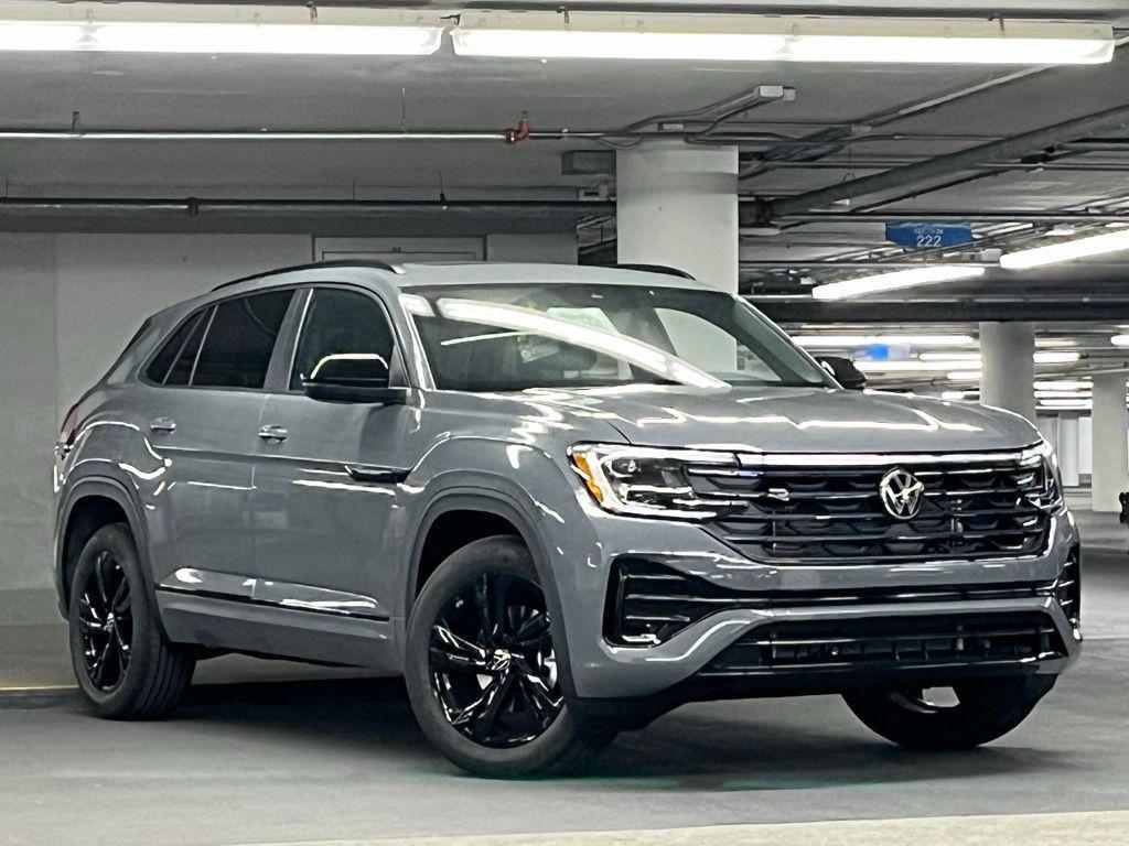 new 2026 Volkswagen Atlas Cross Sport car, priced at $53,797