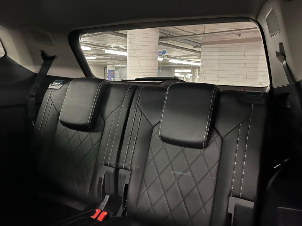 new 2026 Volkswagen Atlas car, priced at $58,062