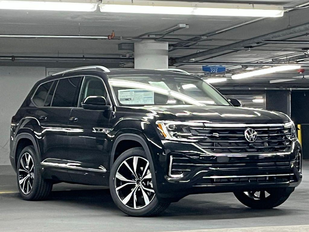 new 2026 Volkswagen Atlas car, priced at $58,062
