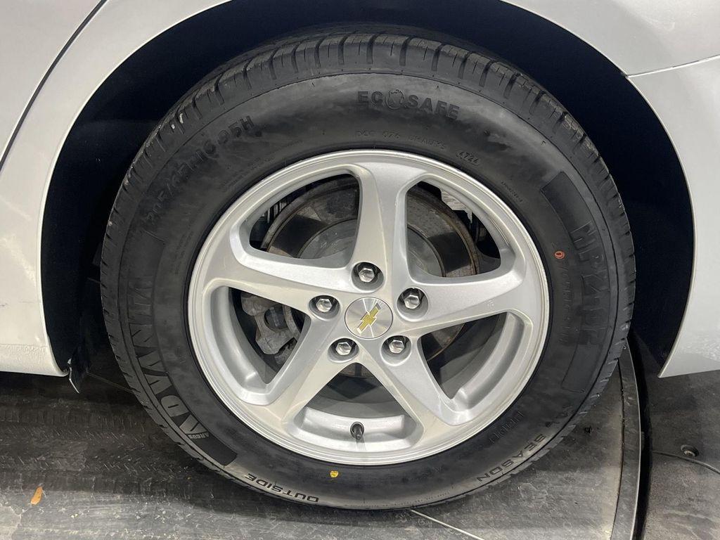 used 2018 Chevrolet Malibu car, priced at $11,994
