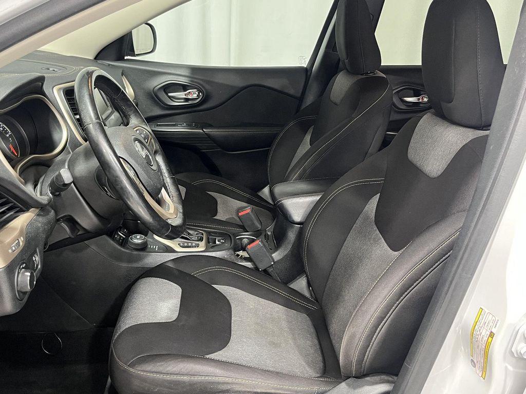 used 2017 Jeep Cherokee car, priced at $9,993