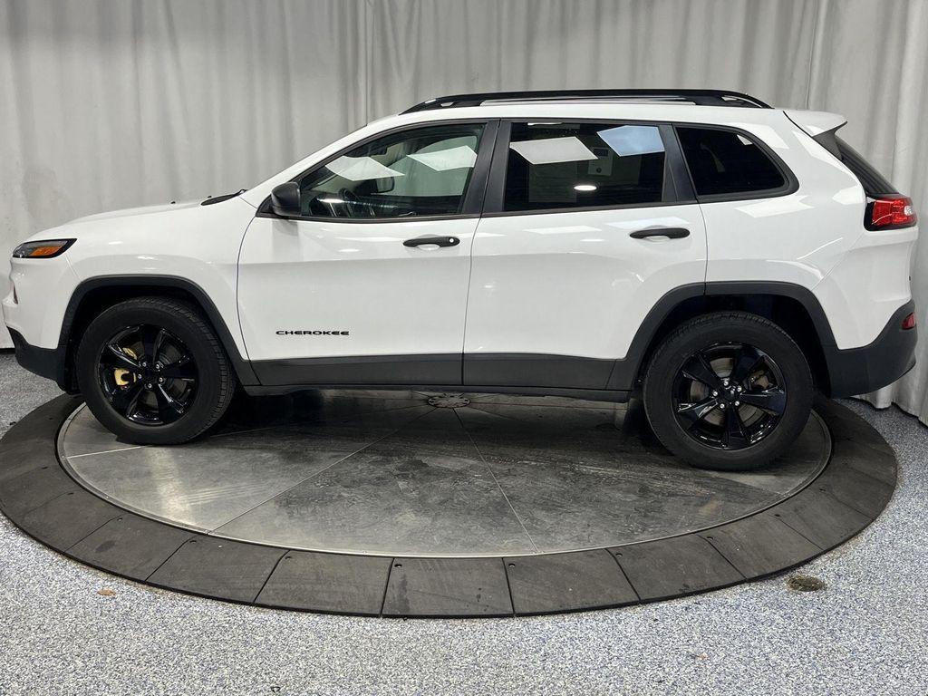 used 2017 Jeep Cherokee car, priced at $9,993