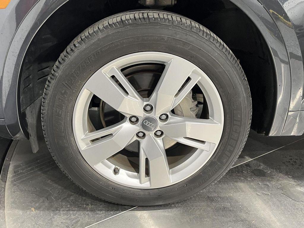 used 2018 Audi Q5 car, priced at $14,991