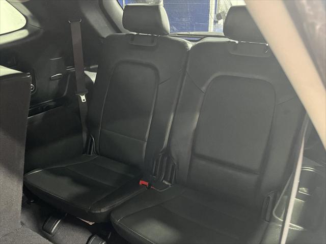 used 2016 Hyundai Santa Fe car, priced at $12,991